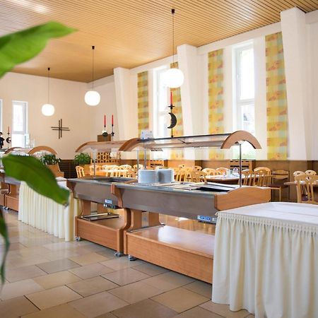 Bildungs- Und Gaestehaus Pallotti Haus Freising Hotel Bagian luar foto