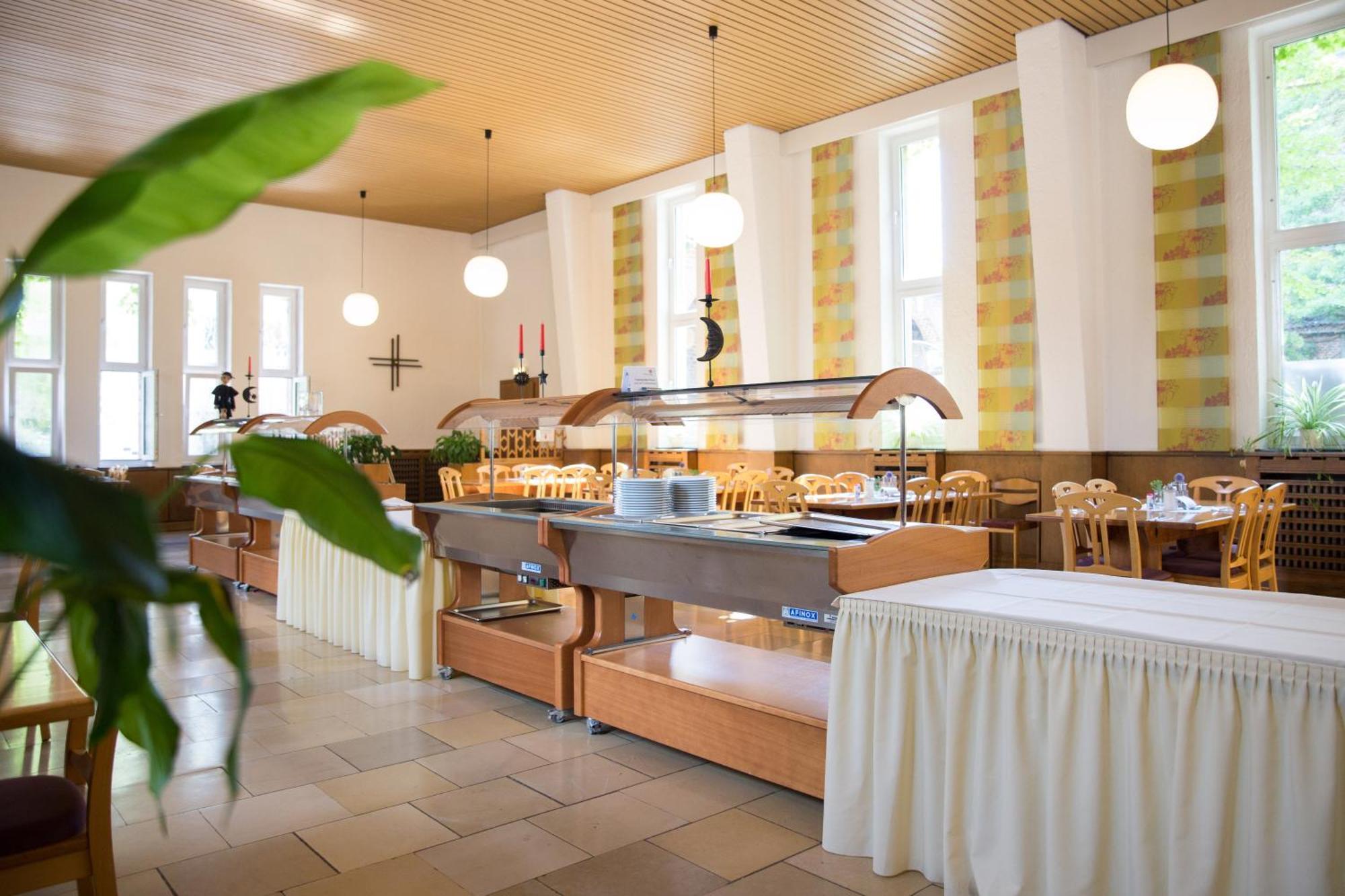 Bildungs- Und Gaestehaus Pallotti Haus Freising Hotel Bagian luar foto