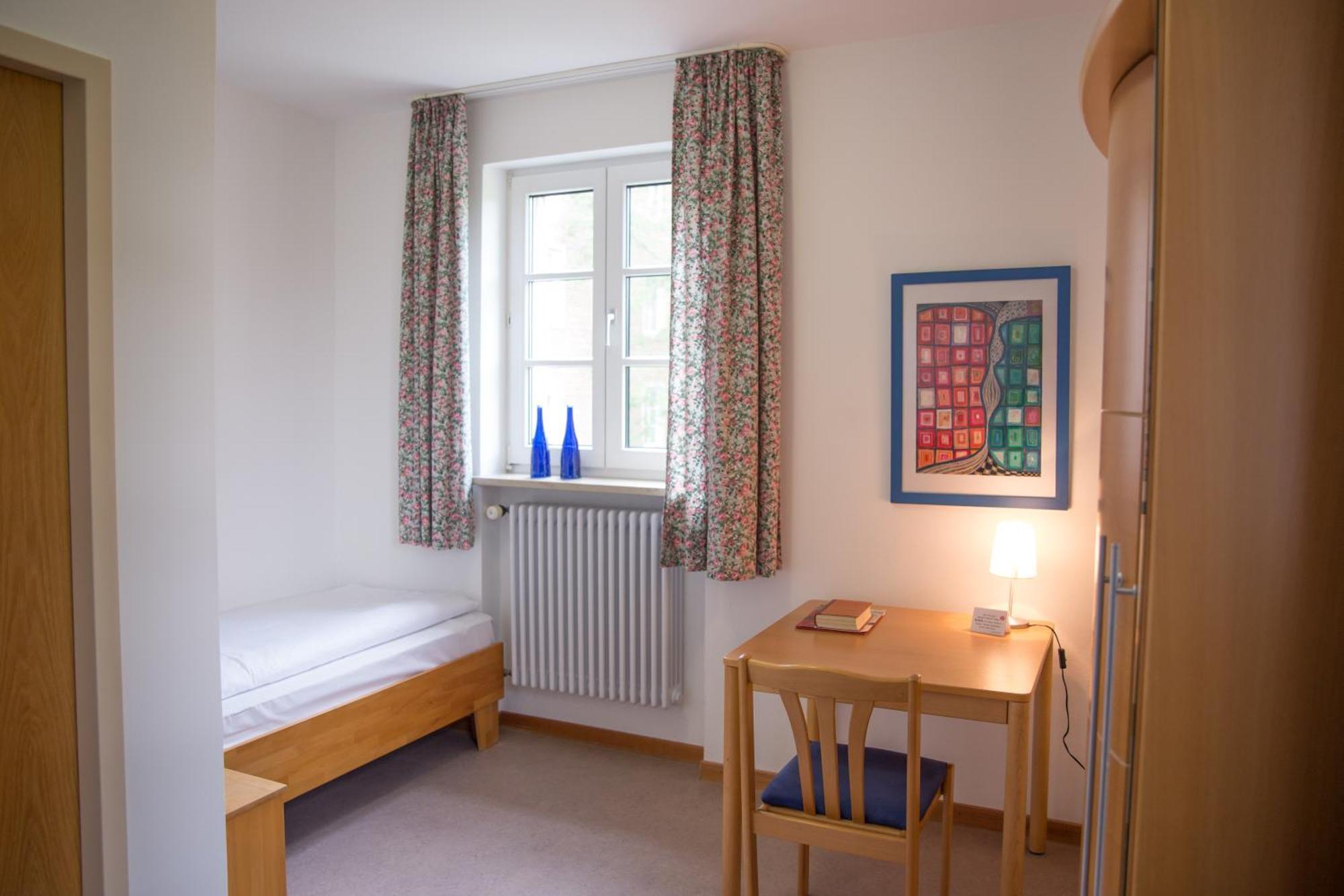Bildungs- Und Gaestehaus Pallotti Haus Freising Hotel Bagian luar foto